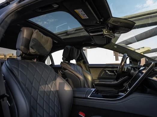  Black Mercedes S500 Photo 4
