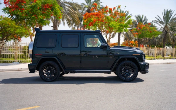  Green Mercedes G63 AMG Photo 3